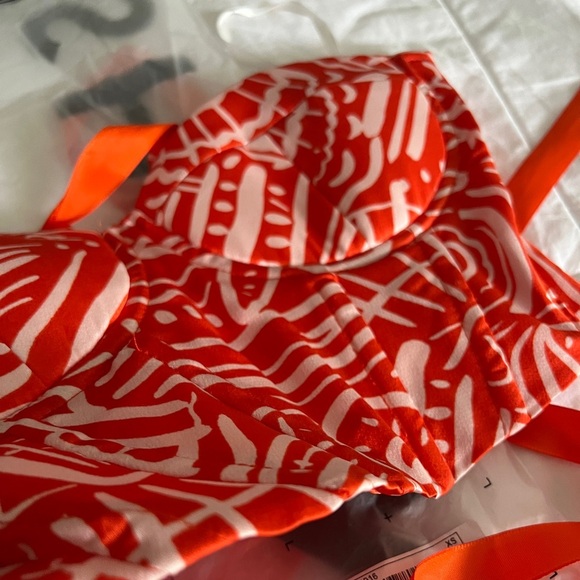 SHEIN Privé Allover Print
Grommet Lace Up Bustier Tube Top SIZE XS ORANGE & PINK - Picture 6 of 13